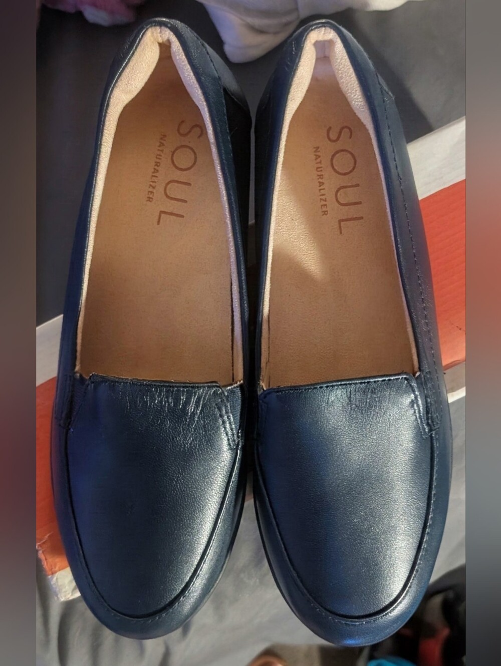SOUL Naturalizer Navy Leather "Kacy" Loafers (NIB)